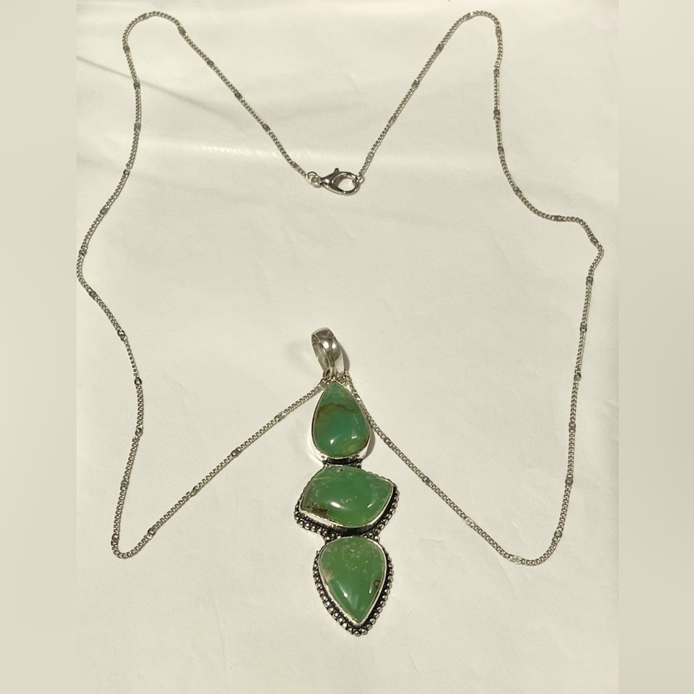 Beautiful Chrysoprase 3 Stone Pendant Silver Rhodium Necklace